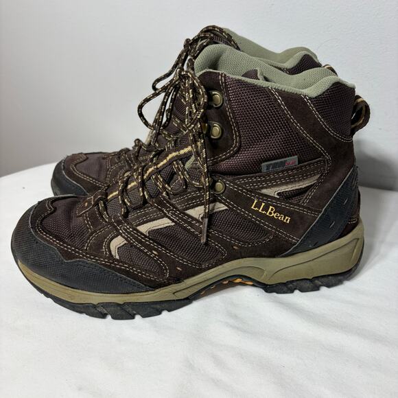 Disney Christmas 2025 Lil Rin Rin Plush Badge Red New